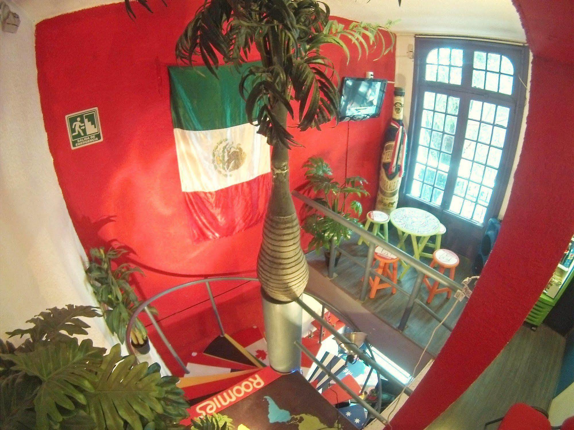 Roomies Hostel Roma Ciudad de México Exterior foto